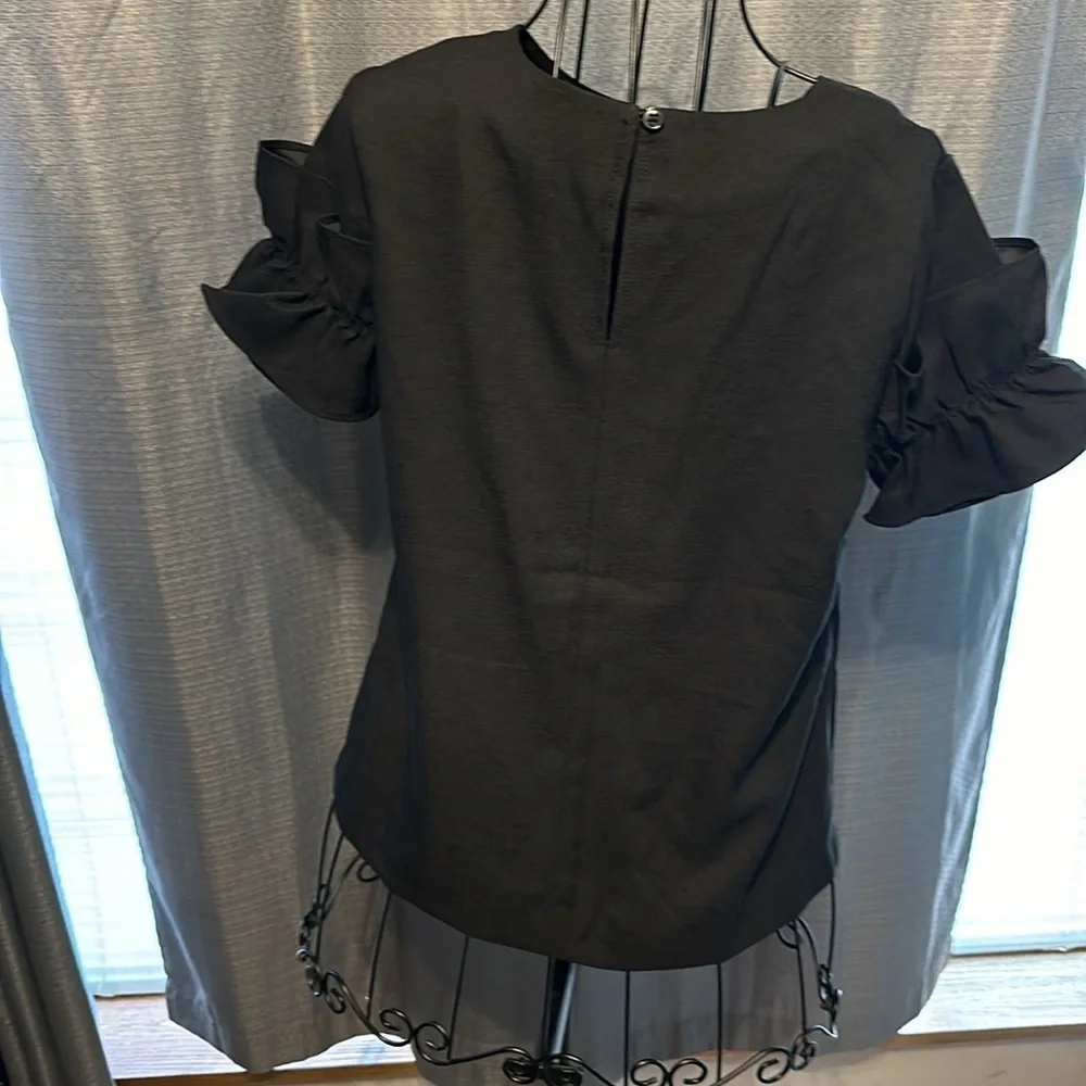 Banana Republic short sleeve blouse - Picture 5 of 6